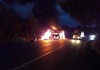 Lâm Đồng: Xe khách giường nằm nổ lốp, bốc cháy dữ dội